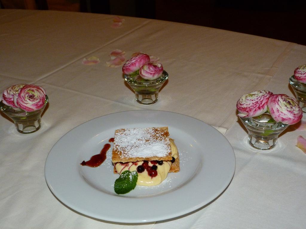 Country House Casco Dell'Acqua เตรวี ภายนอก รูปภาพ