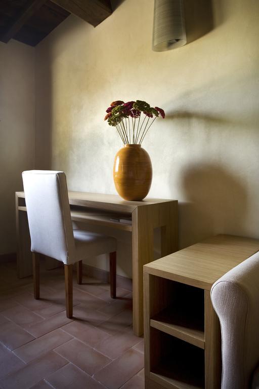 Country House Casco Dell'Acqua เตรวี ภายนอก รูปภาพ