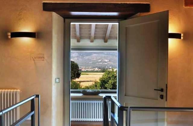 Country House Casco Dell'Acqua เตรวี ภายนอก รูปภาพ